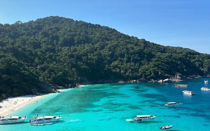 Top islands in Phuket to enjoy on vacation Tours. Top islands in Phuket to enjoy on vacation Tours.