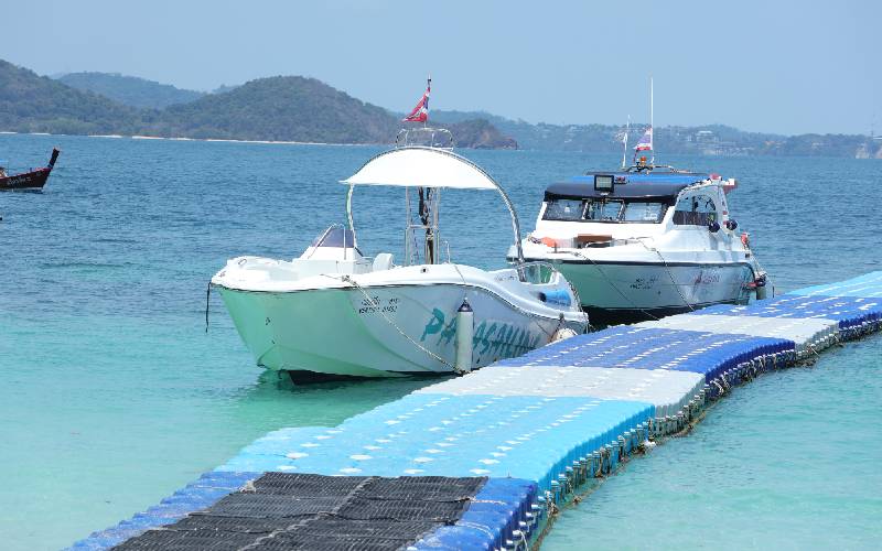 Speed to Banana Beach with a speedboat adventure.